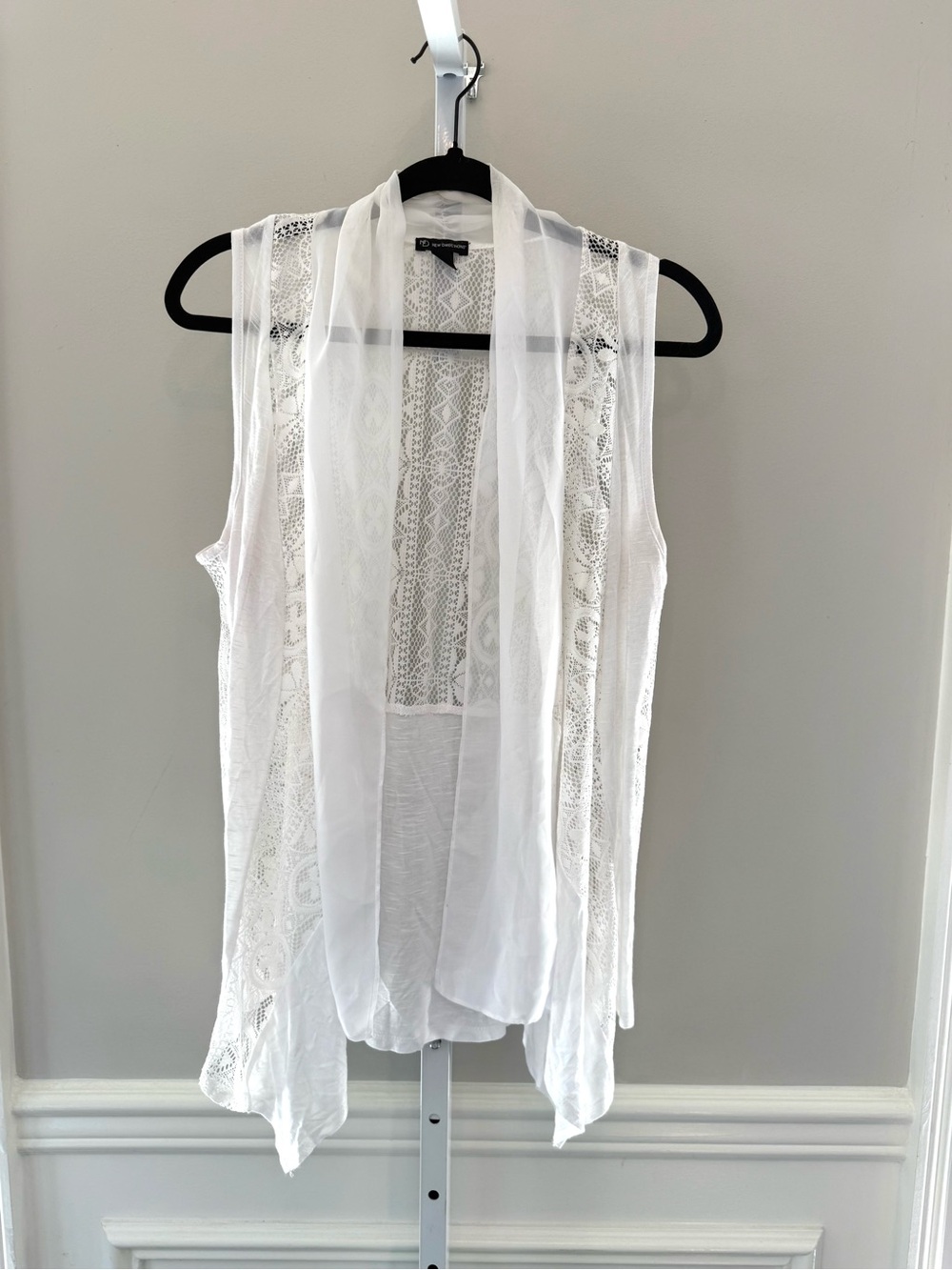 White Lace Open Front Sleeveless Cardigan Vest Sz M Boho Duster